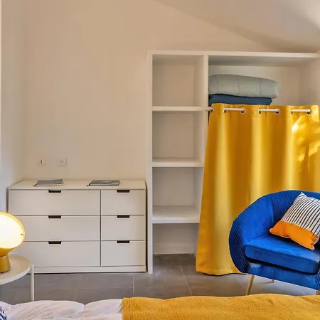 Casale E Piazze 46 Maison De Face à La à Appartamento Lumio (Corsica)